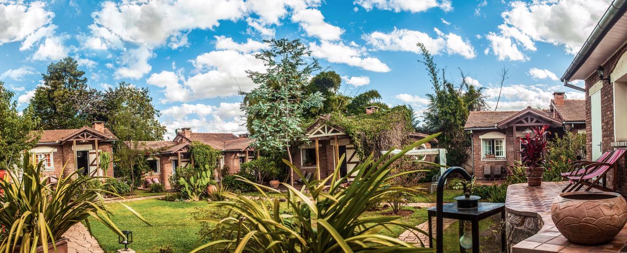 Hotel Couleur Café à Antsirabe Extérieur photo